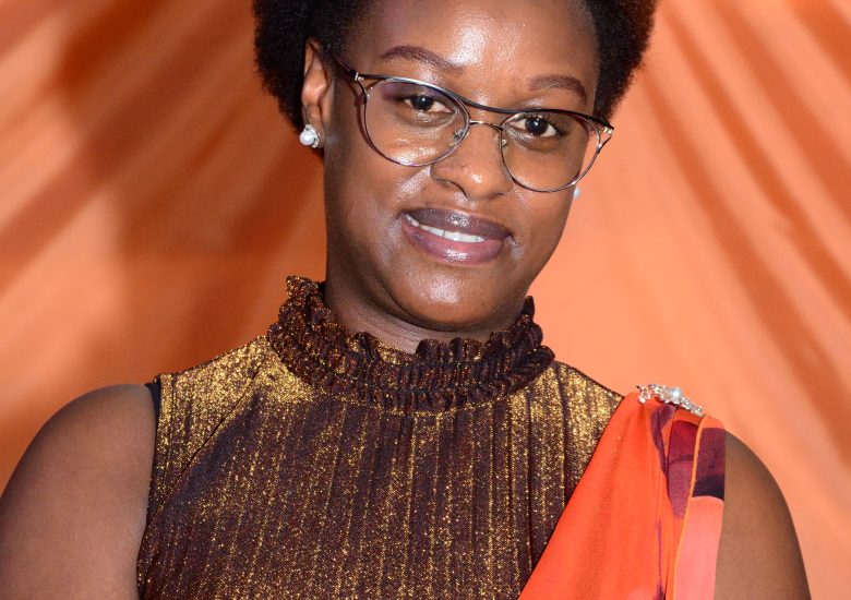 AMENER NOS ENFANTS Y COMPRIS LES FILLES,  AVEUGLES ET LES MALVOYANTS A AIMER L’ECOLE