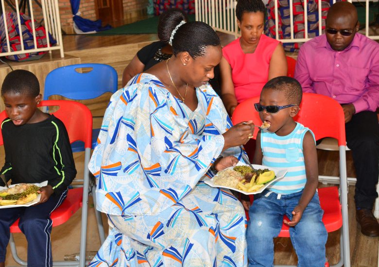 KWAKIRA KUMUGARAGARO ABANYESHURE BASHASHA BAJE KWIGA MURI FONDATION UWIRAGIYE