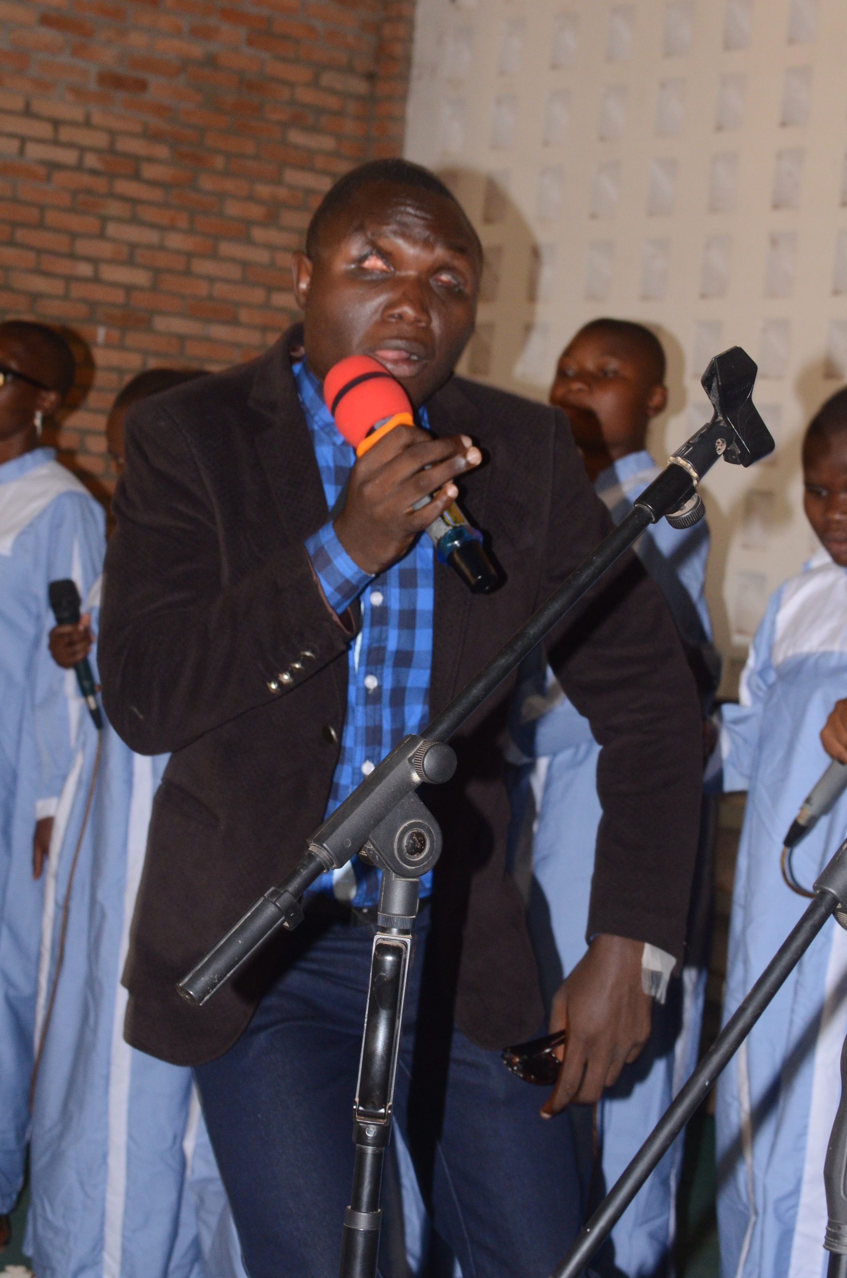 Musique : Le chanteur malvoyant de Gospel a livré dimanche un concert inoubliable à Kabezi.