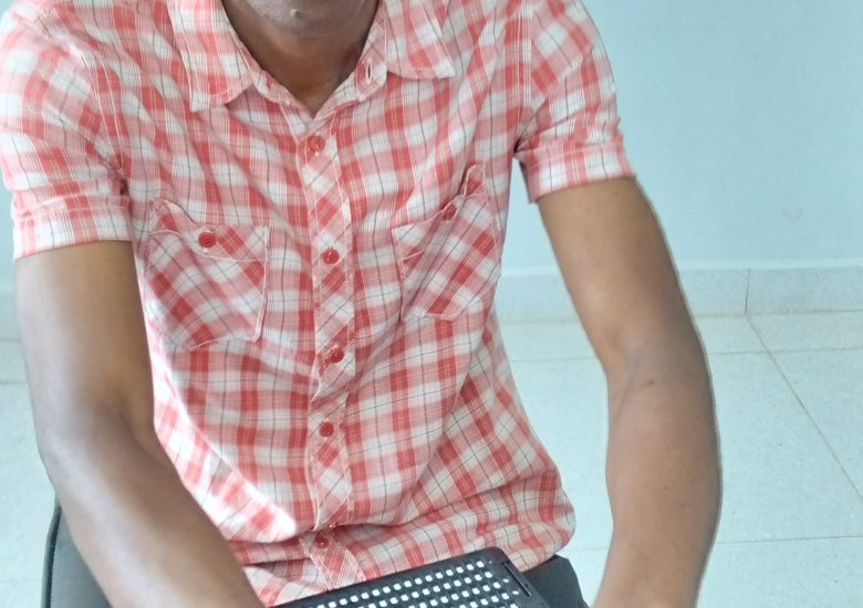 A YOUNG « BLIND » MAN LOOKS TOWARDS A GOOD FUTURE